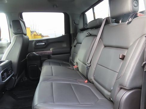 Used 2019 Chevrolet Silverado 1500 LTZ image 37