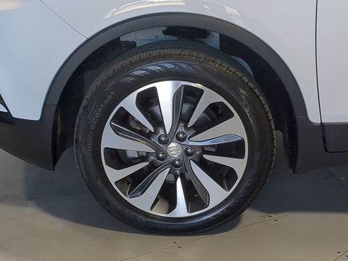 Used 2022 Buick Encore Preferred AWD/4WD image 14