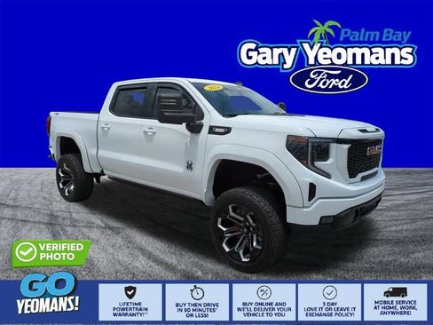 Used 2024 GMC Sierra 1500 Elevation AWD/4WD image 1