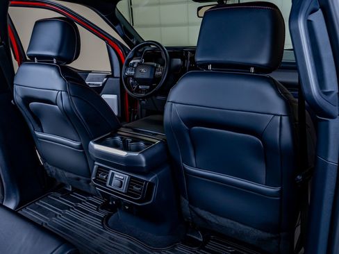 Used 2025 Ford F150 Raptor AWD/4WD image 32