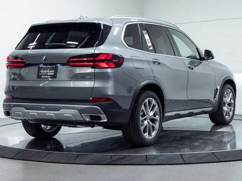 New 2026 BMW X5 xDrive40i w/ Premium Package AWD/4WD image 14