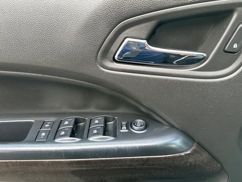 Used 2015 GMC Canyon SLT w/ Driver Alert Package image 11