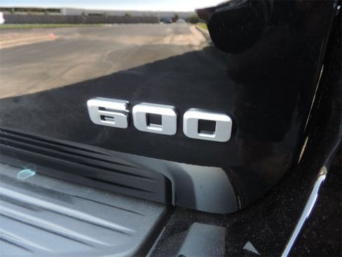 New 2025 Cadillac Escalade Sport w/ Touring Package image 18