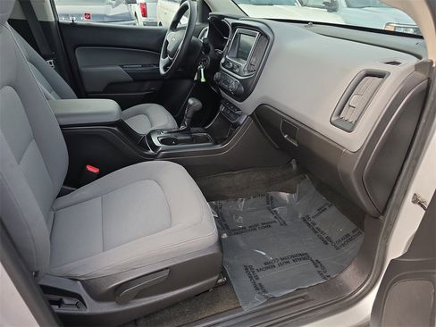 Used 2018 Chevrolet Colorado W/T w/ WT Convenience Package image 35