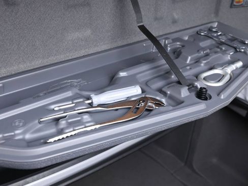 Used 2002 BMW M5 image 63