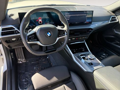 Used 2025 BMW 230i Coupe w/ Convenience Package RWD image 15