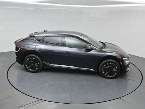 New 2025 Kia EV6 Wind RWD image 47