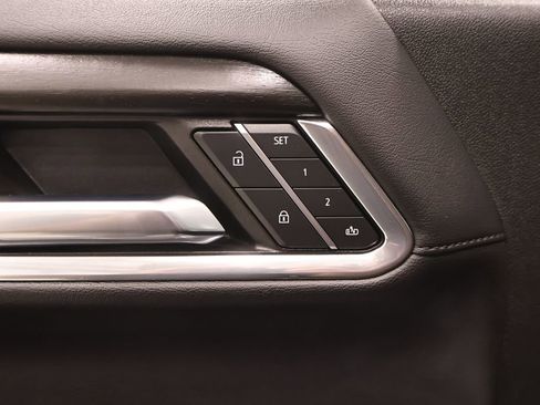 Used 2024 GMC Sierra 2500 Denali w/ Denali Reserve Package image 8