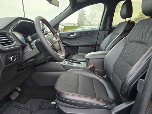 Used 2025 Ford Escape ST-Line image 20