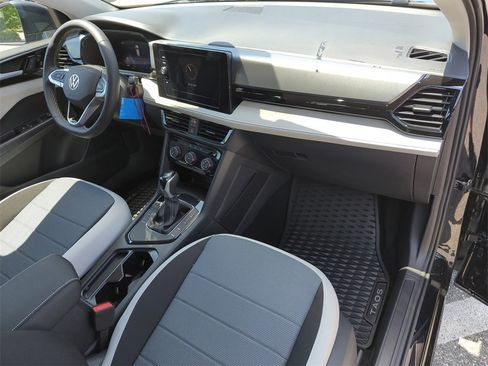 New 2025 Volkswagen Taos S image 17