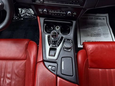 Used 2015 BMW M5 RWD image 27