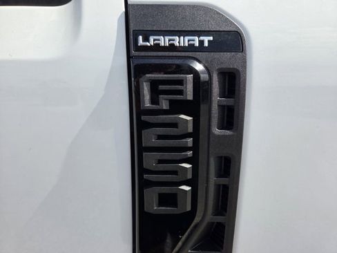Used 2023 Ford F250 Lariat w/ Sport Appearance Package AWD/4WD image 20