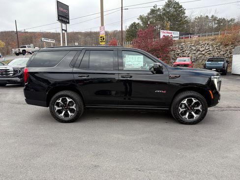 New 2026 GMC Yukon AT4 Ultimate w/ LPO, Illumination Package image 6