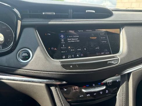 Certified 2023 Cadillac XT5 Premium Luxury AWD/4WD image 17