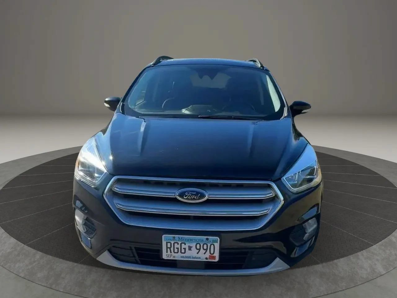 Used 2019 Ford Escape Titanium AWD/4WD image 2