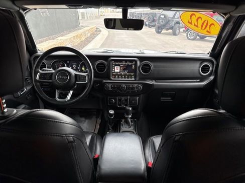 Used 2022 Jeep Wrangler Unlimited Sahara w/ Cold Weather Group AWD/4WD image 14
