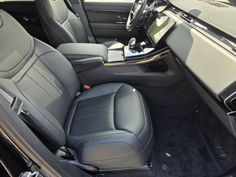 New 2026 Land Rover Range Rover Sport Dynamic SE AWD/4WD image 3