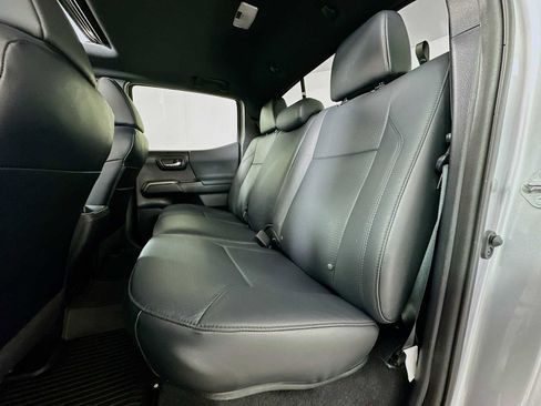 Used 2021 Toyota Tacoma TRD Off-Road w/ TRD Premium Off Road Package image 23