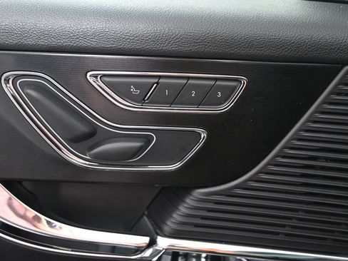 Used 2022 Lincoln Corsair Reserve AWD/4WD image 20