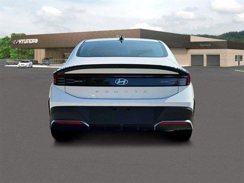 New 2025 Hyundai Sonata SE image 6
