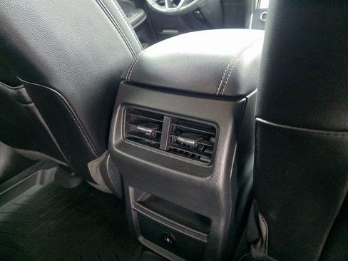 Used 2023 Ford Edge ST AWD/4WD image 19