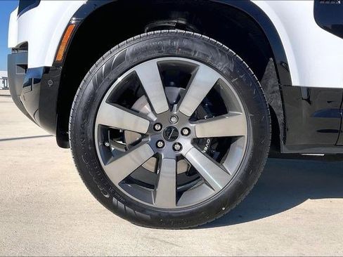 New 2026 Land Rover Defender 130 V8 image 15