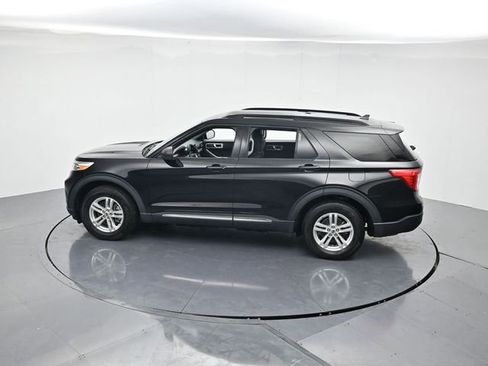 Used 2022 Ford Explorer XLT w/ Class IV Trailer Tow Package image 42