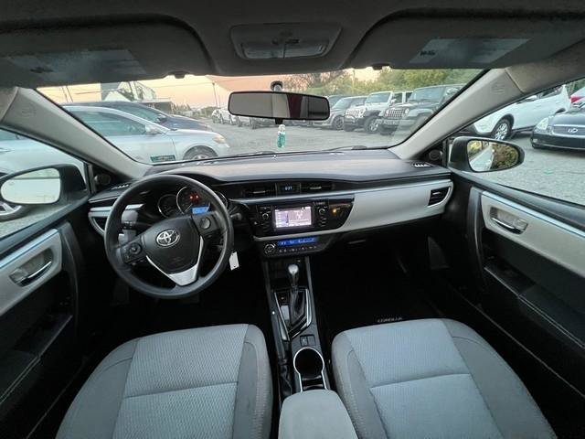Used 2016 Toyota Corolla LE FWD image 16