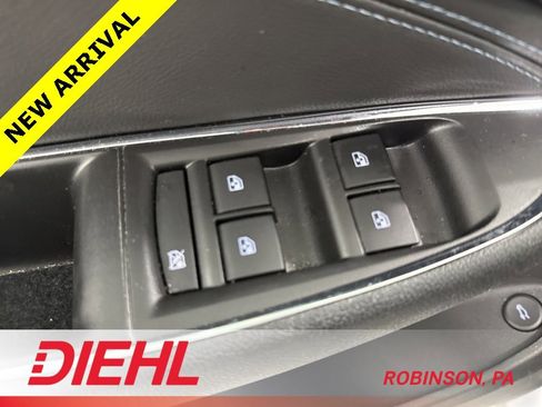 Used 2019 Chevrolet Cruze Premier w/ Driver Confidence II Package image 19