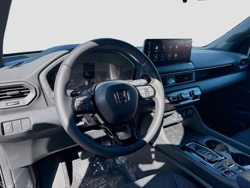 New 2026 Honda Pilot Sport image 9