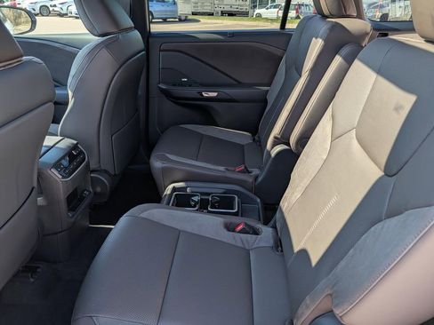 New 2026 Lexus TX 350 AWD image 9