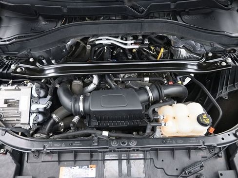 Used 2020 Ford Explorer ST w/ ST Street Pack image 24