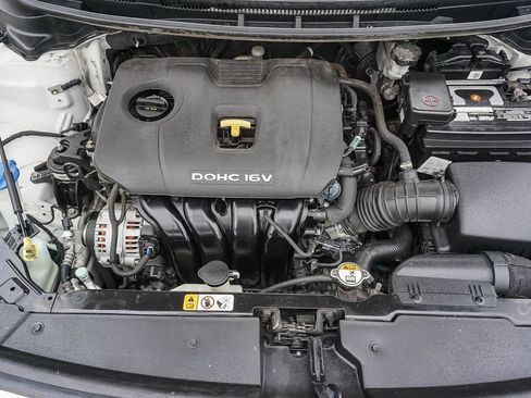 Used 2017 Kia Forte LX FWD image 26