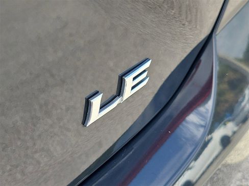 Used 2025 Toyota Camry LE image 8