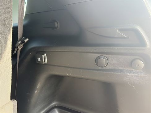 Used 2021 Jeep Grand Cherokee L Laredo image 40