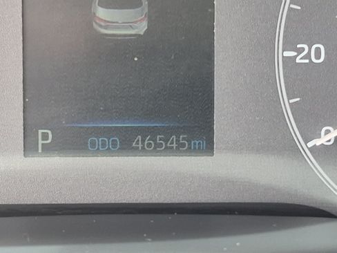 Used 2025 Toyota Corolla LE FWD image 29