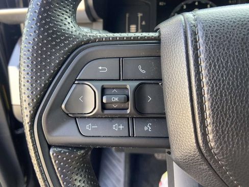 Used 2024 Toyota Tacoma SR5 AWD/4WD image 32