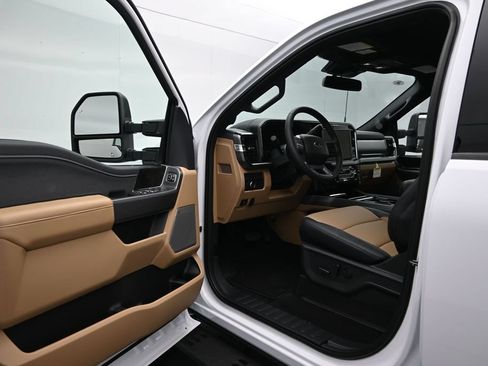 New 2026 Ford F250 Lariat w/ Tremor Off-Road Package AWD/4WD image 12