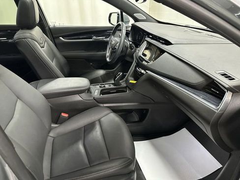 Certified 2023 Cadillac XT5 Premium Luxury AWD/4WD image 19