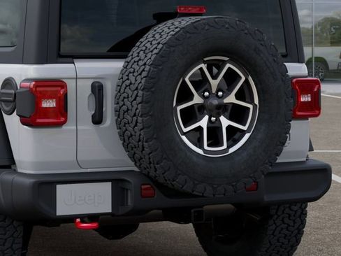 New 2026 Jeep Wrangler Unlimited Rubicon AWD/4WD image 13