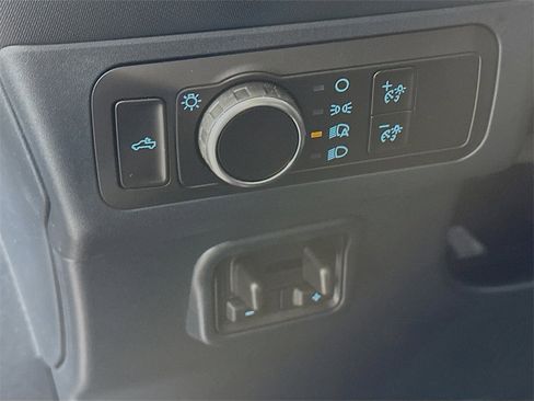 New 2025 Ford Maverick Lariat w/ Black Appearance Package image 10