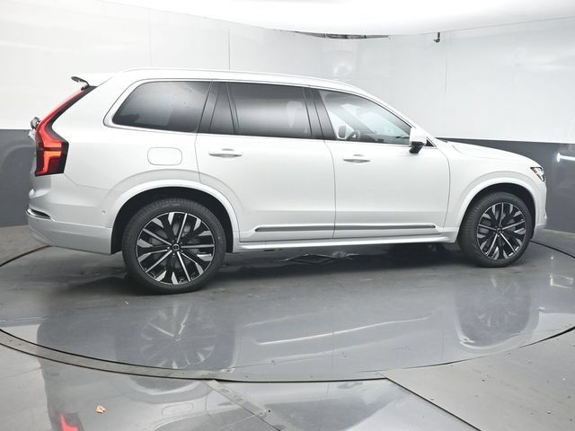 Used 2026 Volvo XC90 T8 Plus w/ Protection Package Premier AWD/4WD image 8