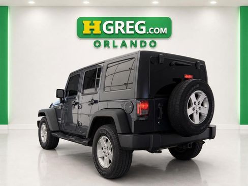 Used 2018 Jeep Wrangler Unlimited Sport S AWD/4WD image 6