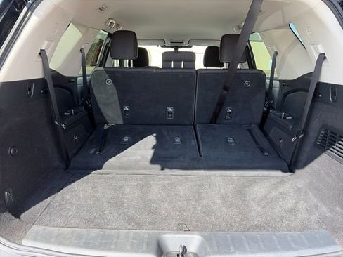 Used 2022 Nissan Pathfinder S AWD/4WD image 39