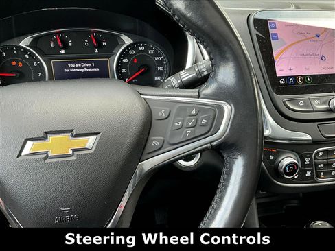 Used 2020 Chevrolet Equinox Premier AWD/4WD image 12