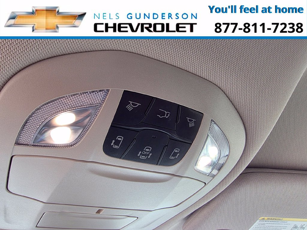Used 2024 Chrysler Pacifica Touring-L FWD image 34