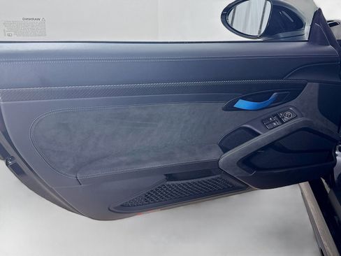 Used 2023 Porsche 718 Cayman GT4 RS RWD image 17