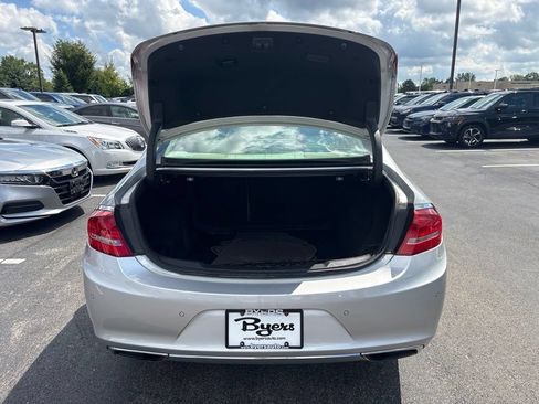 Used 2017 Buick LaCrosse Premium w/ Driver Confidence Package #2 FWD image 8