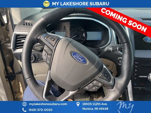 Used 2018 Ford Edge Titanium w/ Equipment Group 301A image 11