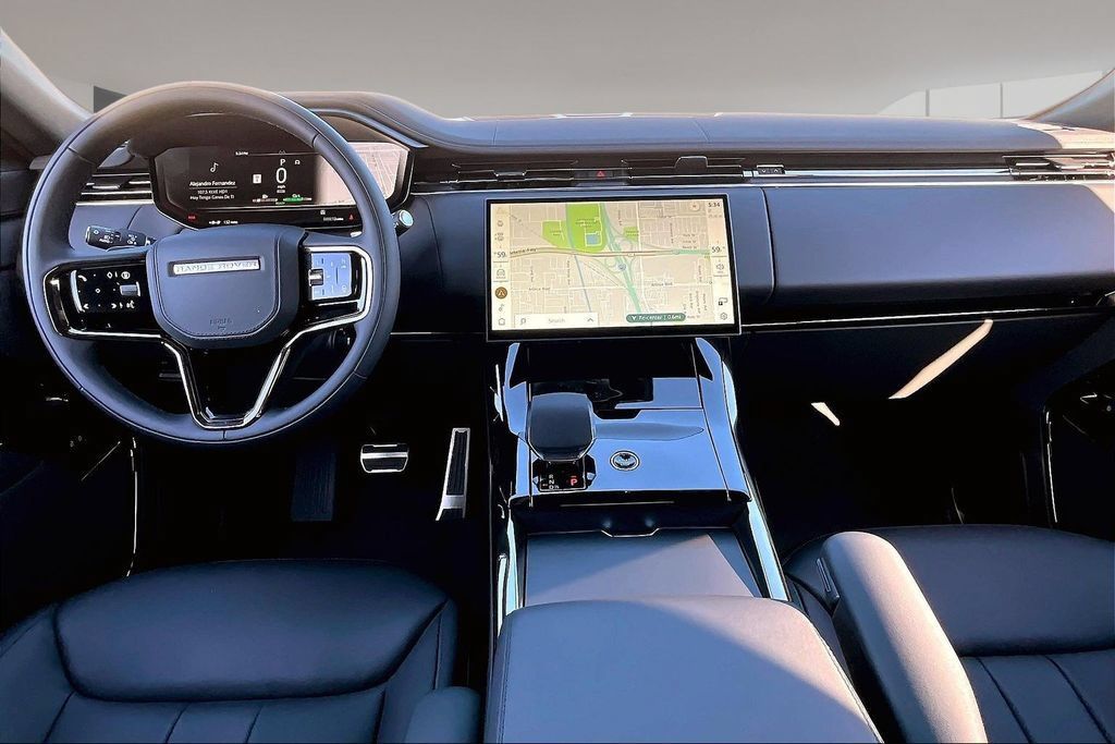 New 2026 Land Rover Range Rover Sport Dynamic SE AWD/4WD image 5
